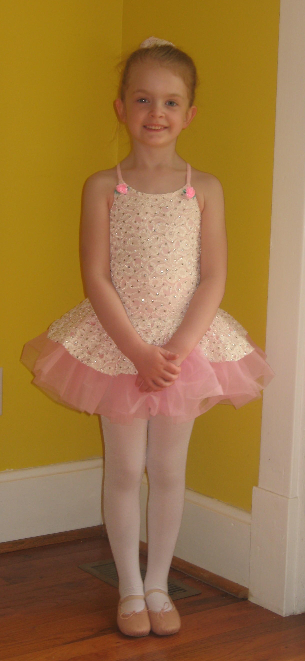  2008_04_24 Jane ballet recital.jpg 